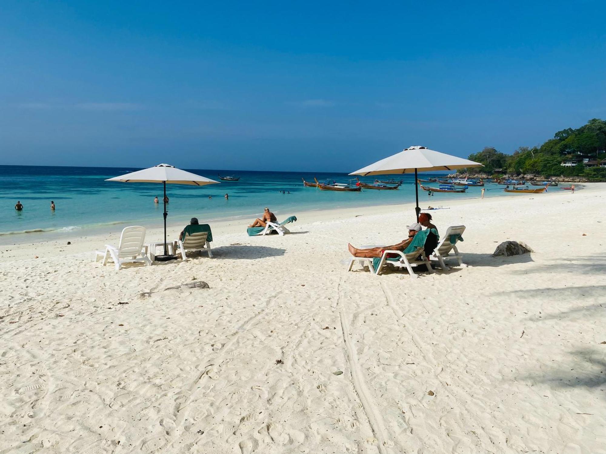 Bella Vista Beach Resort Koh Lipe Eksteriør bilde
